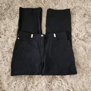 St. John Sport by Marie Gray Black Ankle Length Capri Trouser Pants Size 12‎